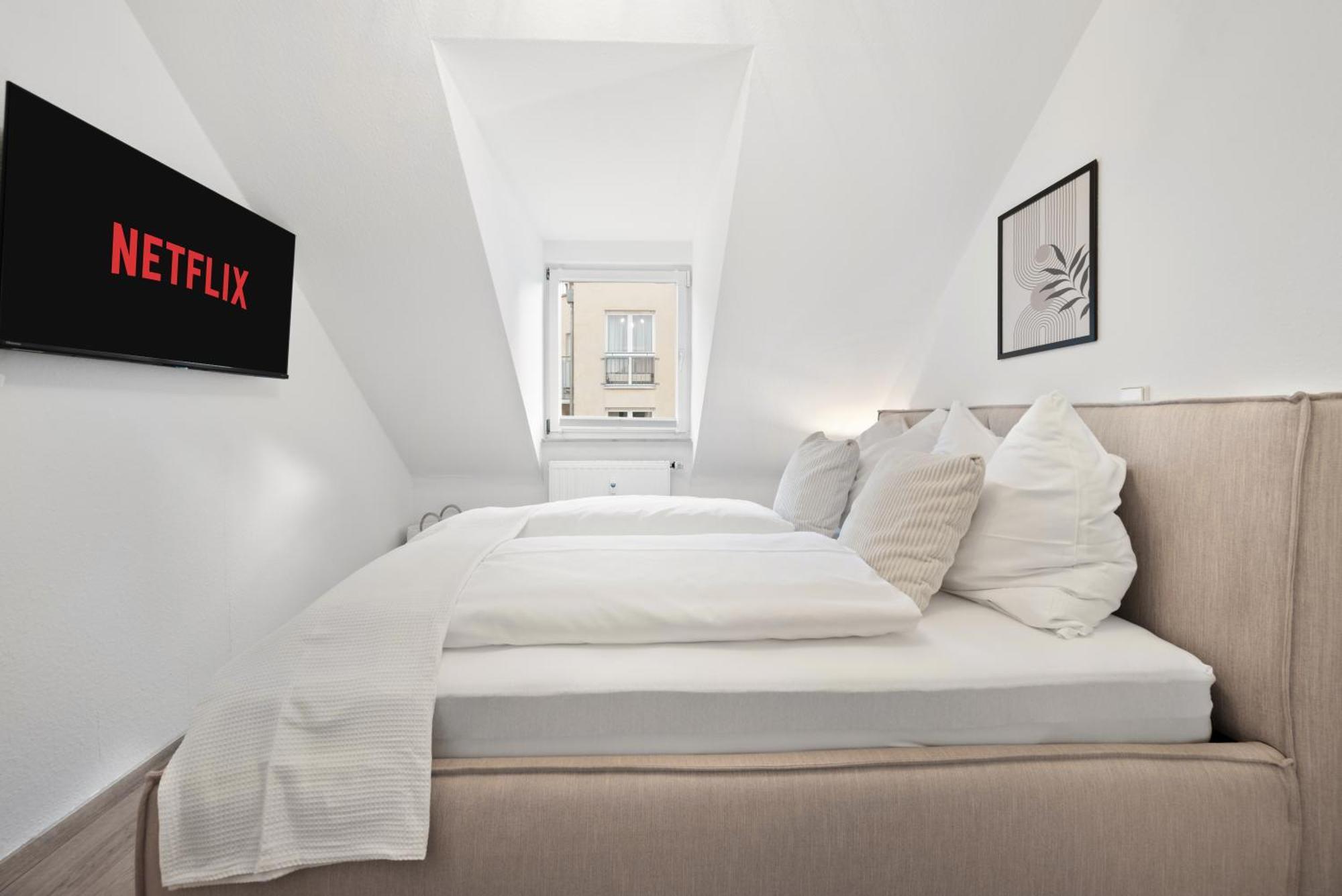 Malu Rooms - Im Stadtzentrum, Smarttv, Netflix, 24H Checkin لودفيغسبرغ المظهر الخارجي الصورة